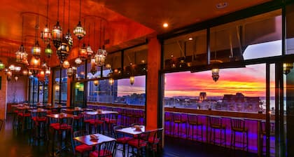 Porto Vista Hotel Downtown