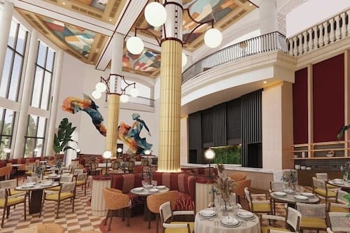 5 restaurants; ze serveren er ontbijt, lunch en diner