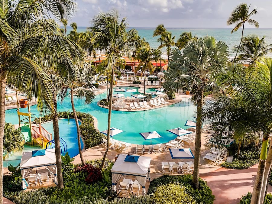 5 outdoor pools, open 8:00 AM to 10:00 PM, cabanas (surcharge)