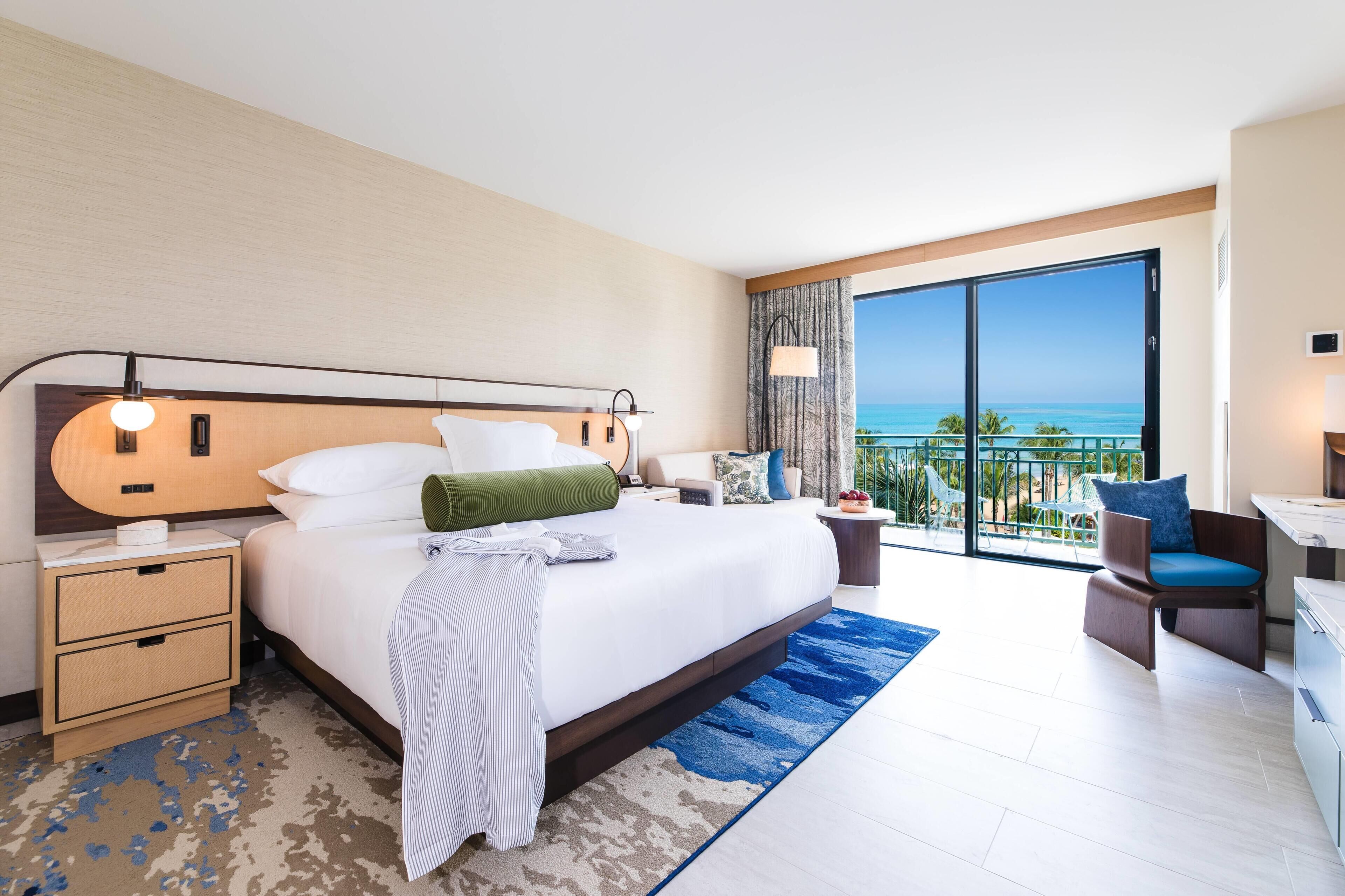 Room (King Ocean) | Premium bedding, down comforters, pillowtop beds, in-room safe