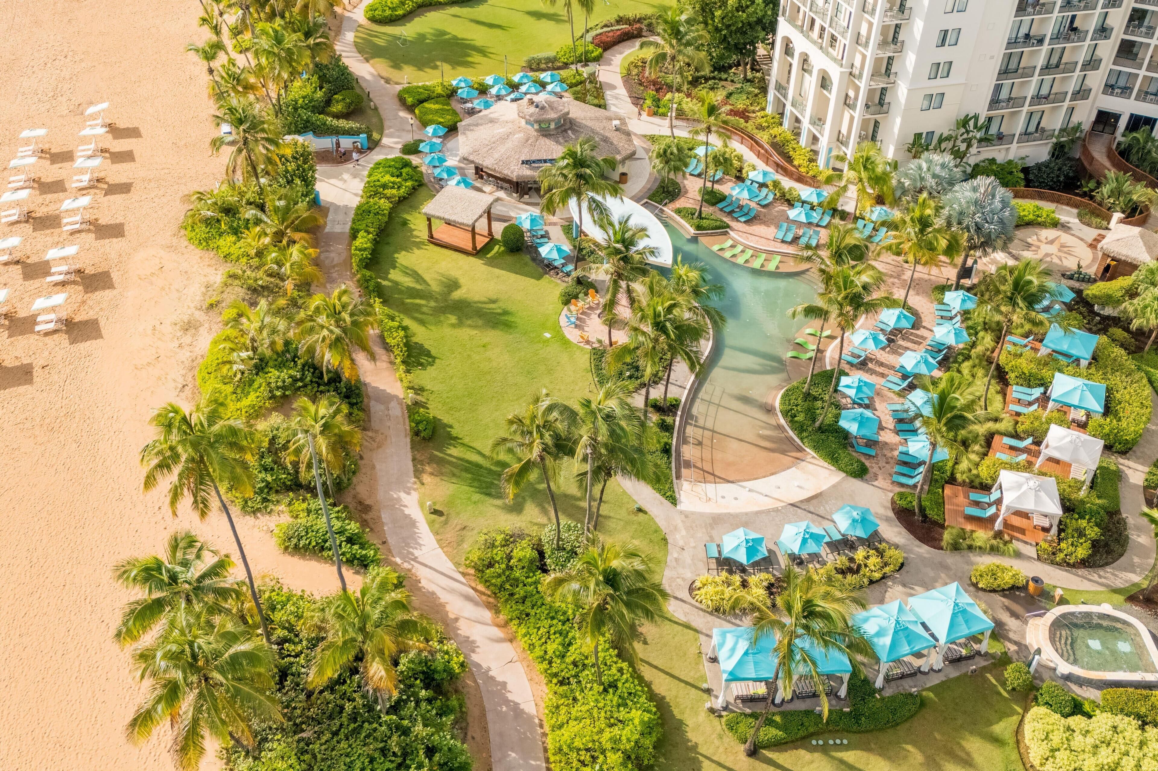 5 piscines extérieures, tentes de plage, parasols de plage