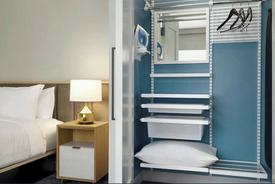 combined shower/bathtub, free toiletries, hair dryer, towels