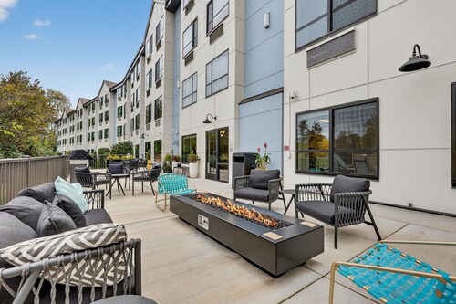 TownePlace Suites by Marriott Portland Airport