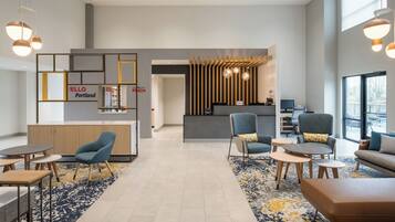 Sala de estar en el lobby