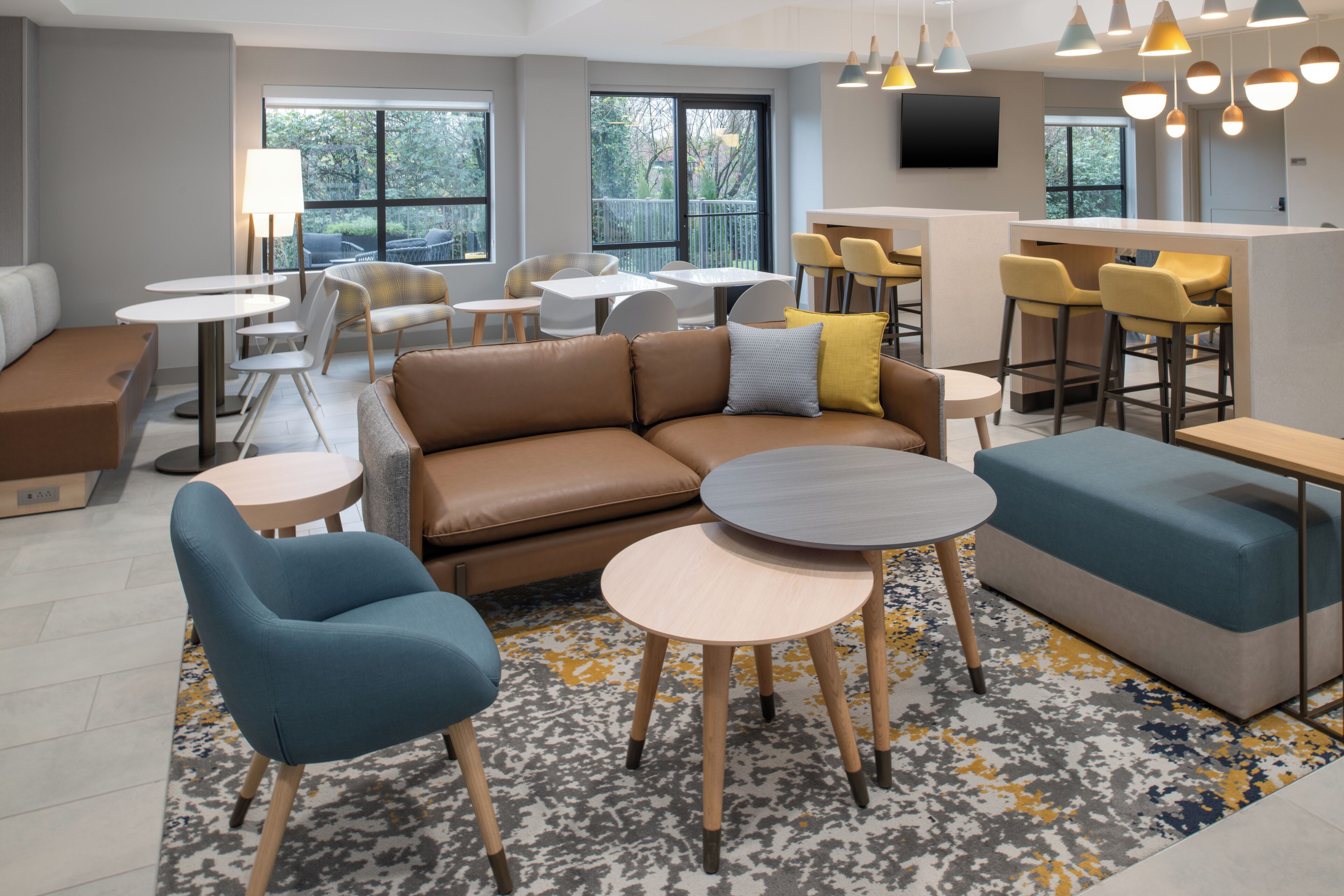 Free daily on-the-go breakfast 