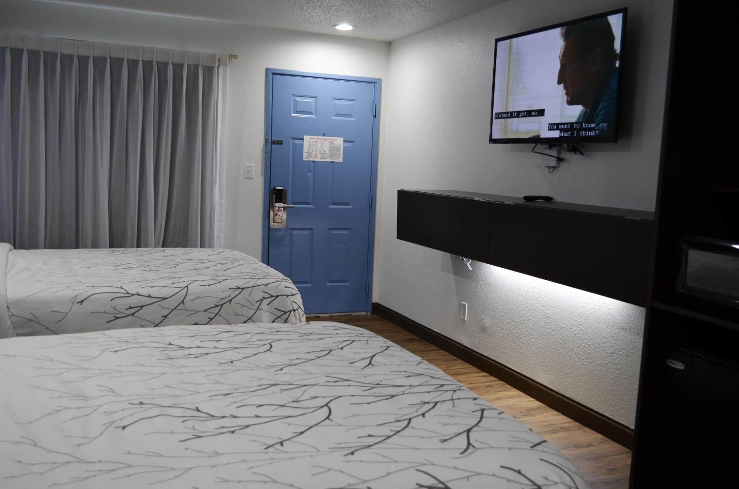 Standard Room, 2 Queen Beds, Non Smoking