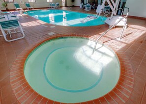 Spa - Hampton Inn Russellville (Russellville)
