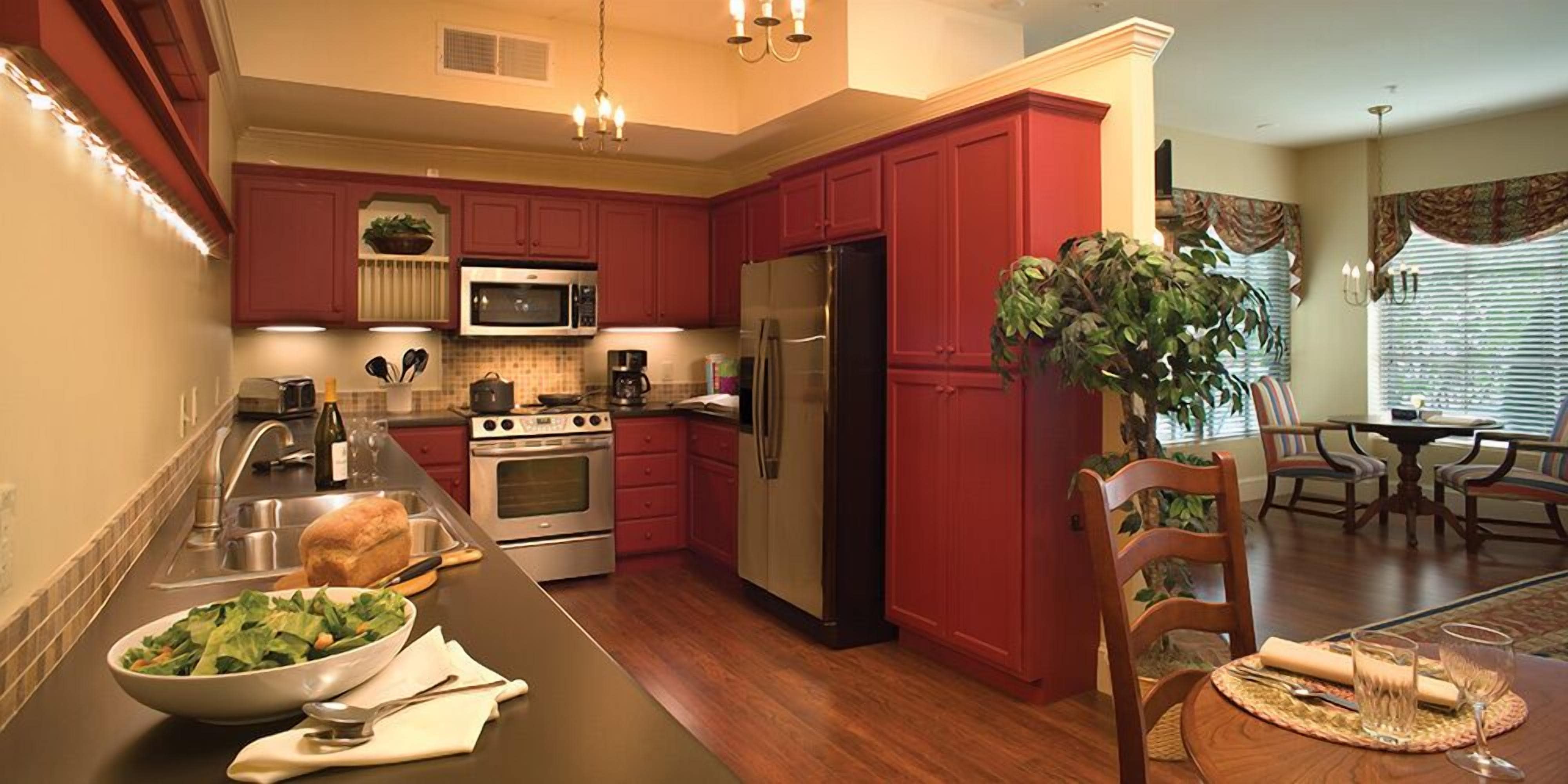 premium apartment | private kitchen | mini-fridge, coffee/tea maker