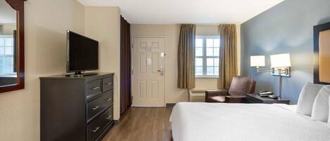 Desk, blackout drapes, iron/ironing board, free WiFi