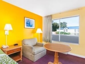 Desk, iron/ironing board, rollaway beds, free WiFi