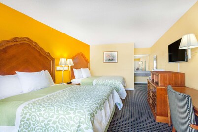 Days Inn by Wyndham Jacksonville