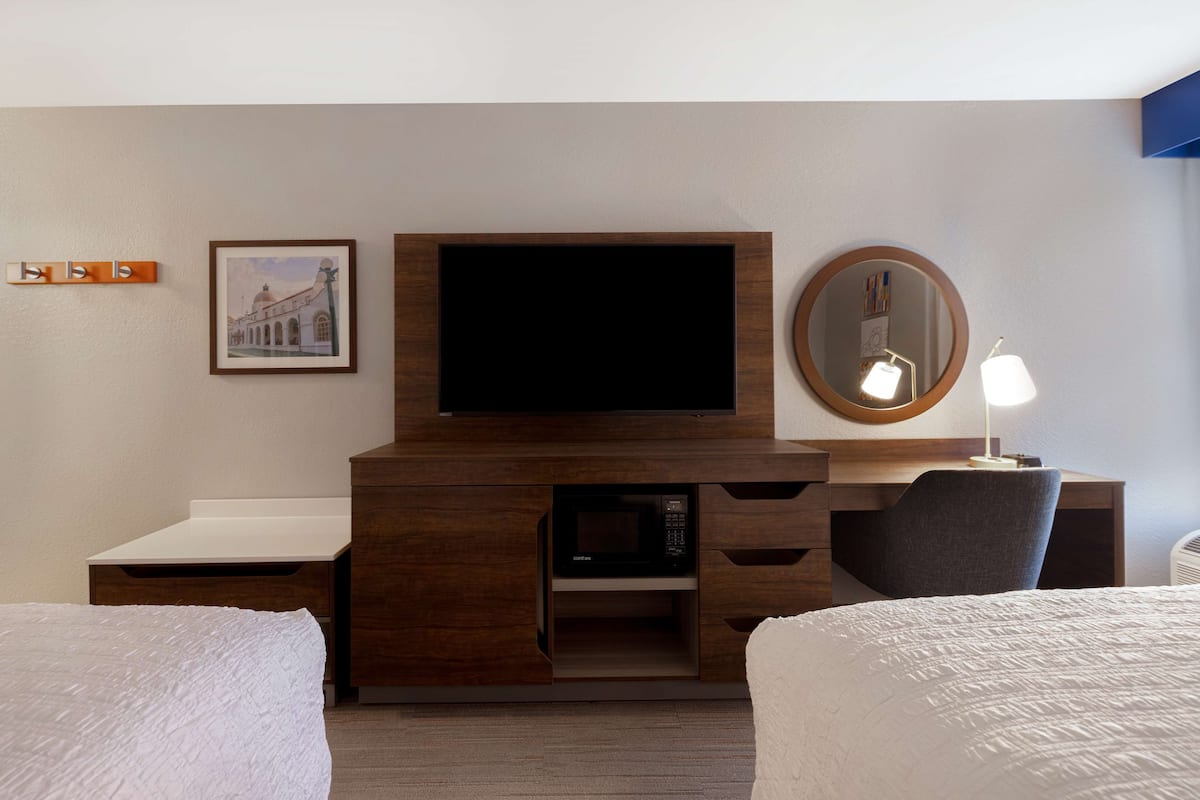 Two double beds non smoking | 1 bedroom, in-room safe, iron/ironing board, free cribs/infant beds