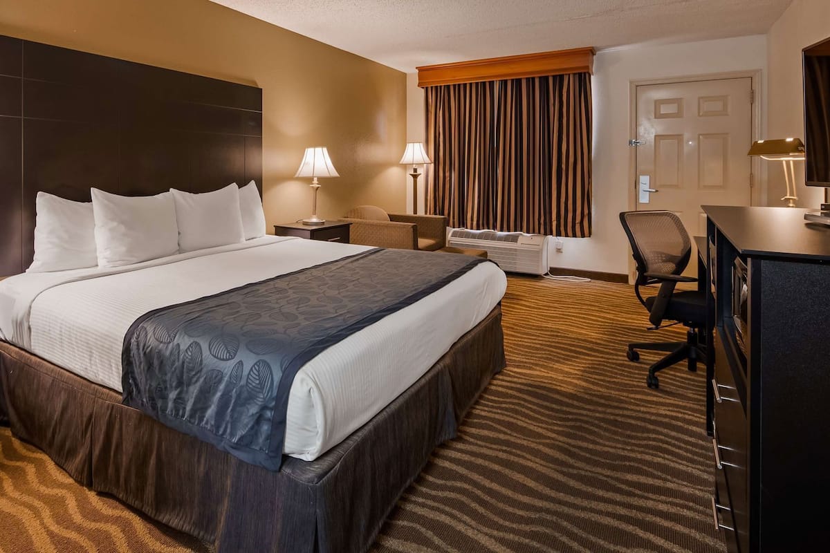 Bureau, espace de travail pour ordinateur portable