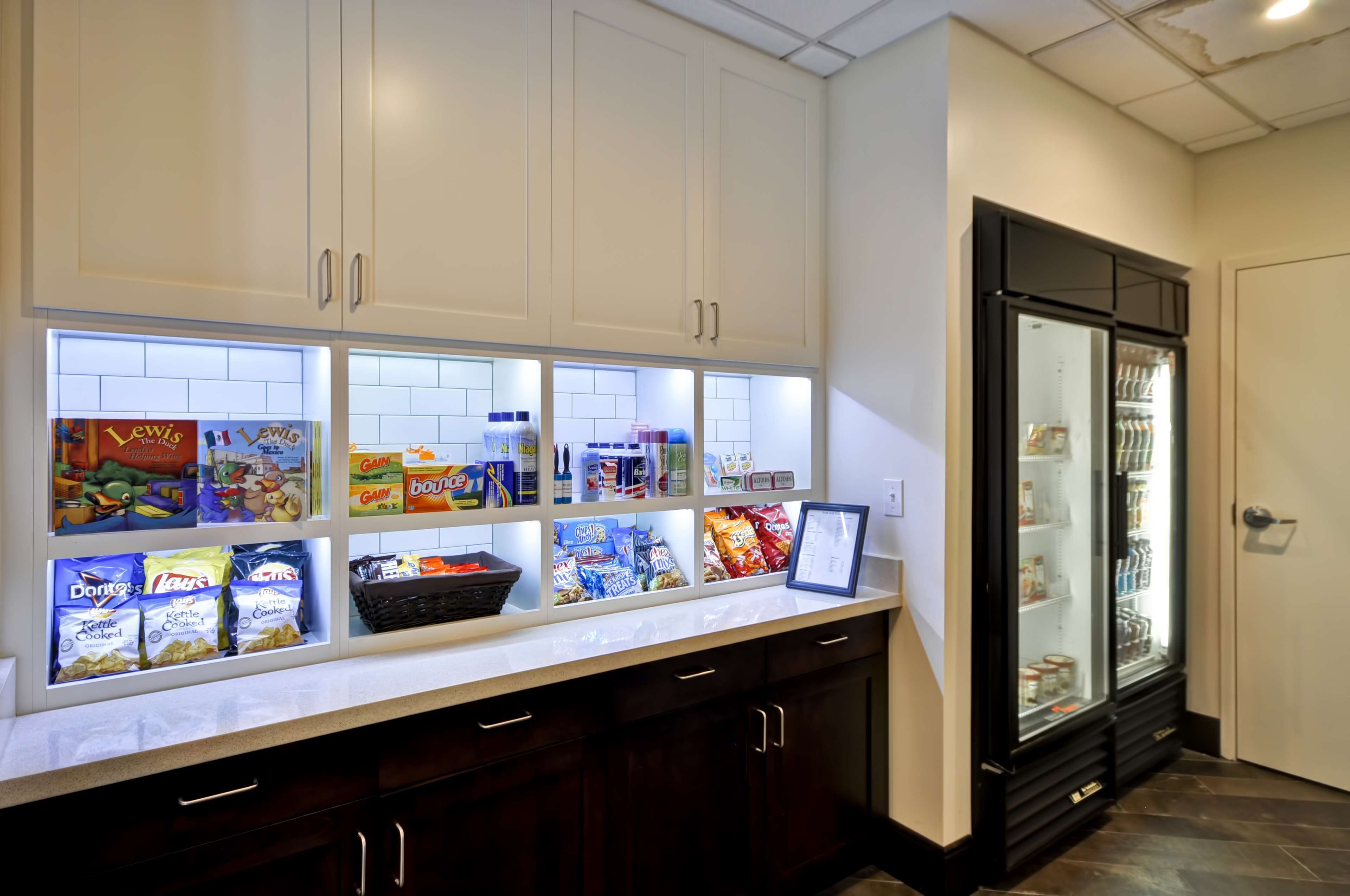 Snack bar