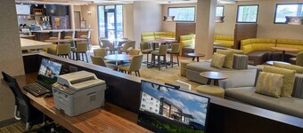 Courtyard By Marriott Bentonville