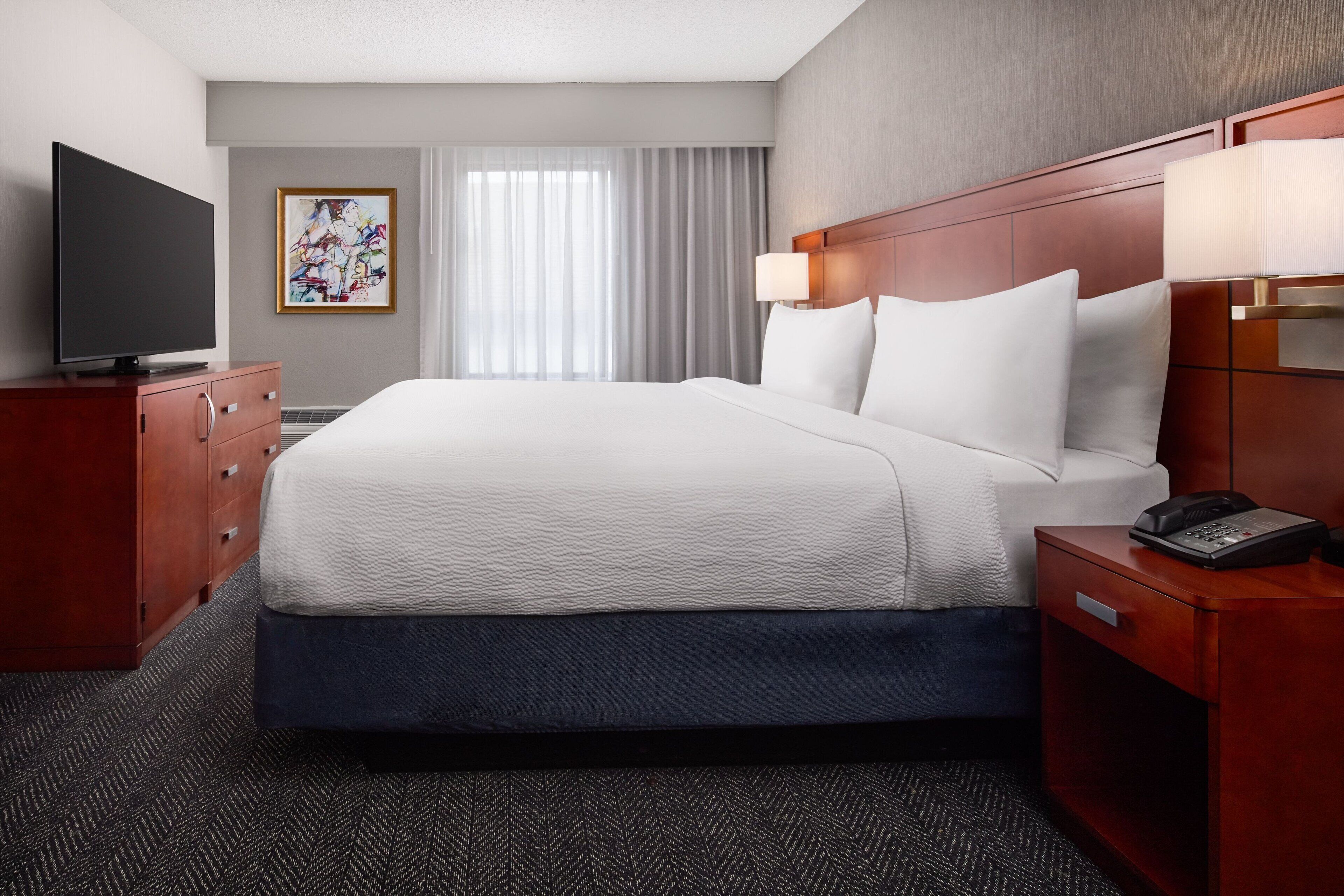 suite, 1 bedroom | egyptian cotton sheets, premium bedding, desk, laptop workspace