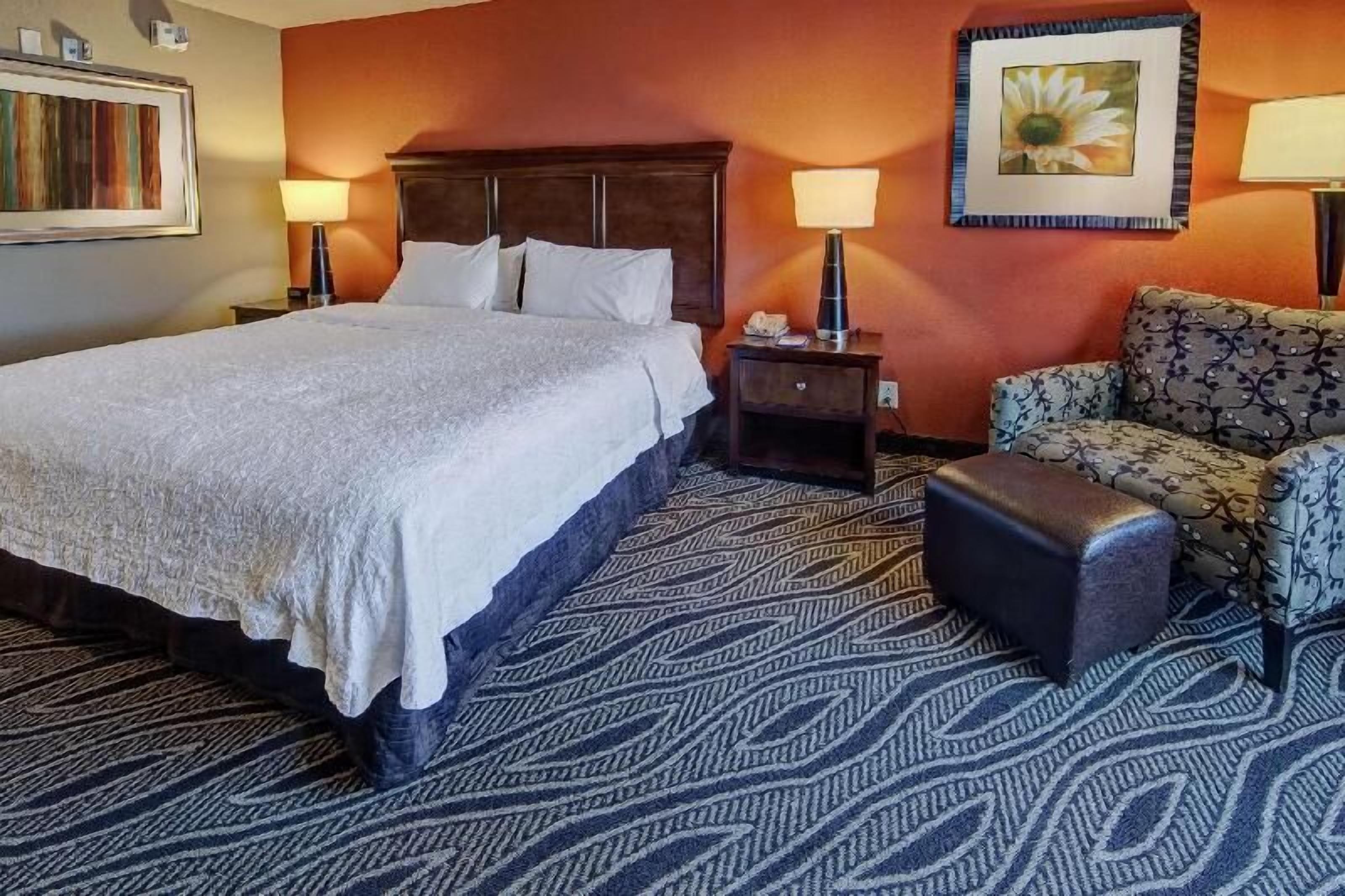 In-room safe, desk, iron/ironing board, free WiFi