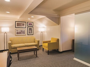 Suite, 1 Bedroom, Non Smoking | Premium bedding, desk, blackout drapes, iron/ironing board