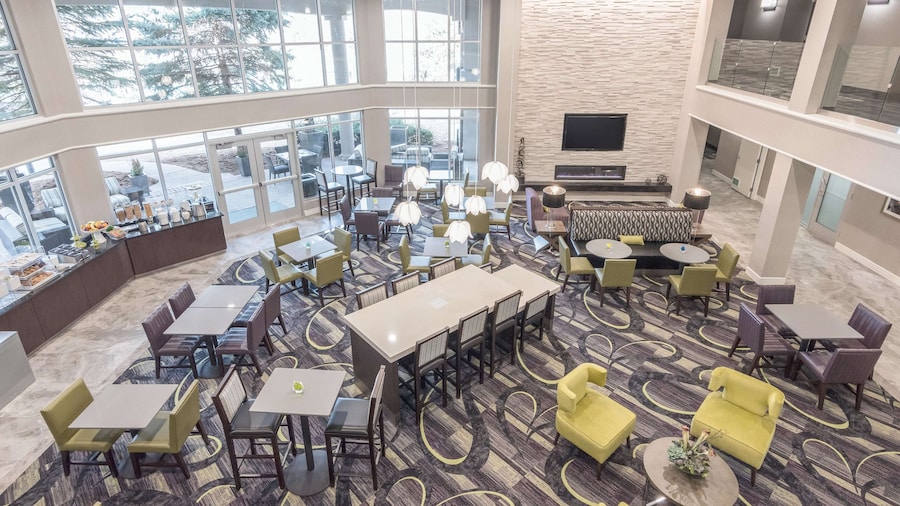 La Quinta Inn & Suites by Wyndham Denver Tech Center