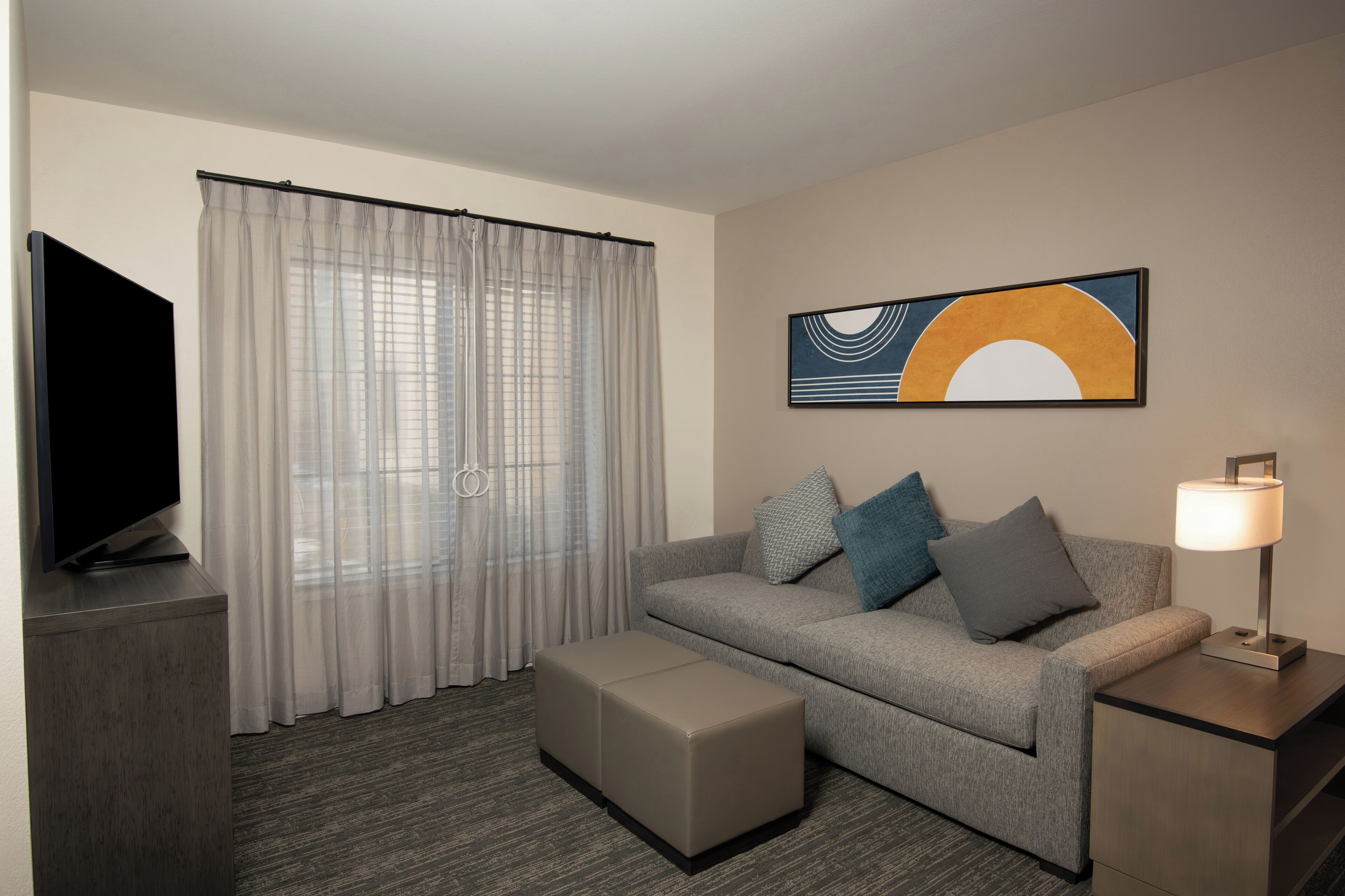 1 bedroom, premium bedding, pillow-top beds, desk