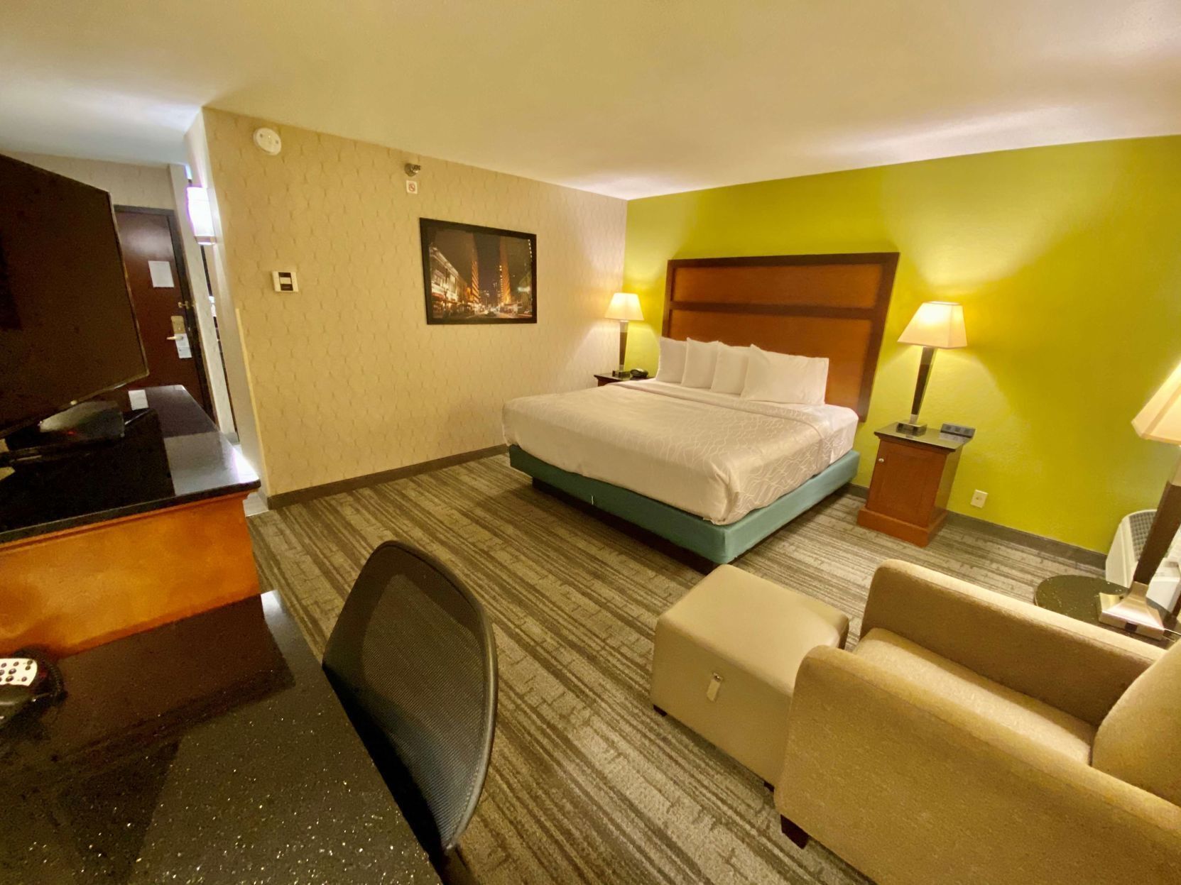 Desk, laptop workspace, soundproofing, iron/ironing board