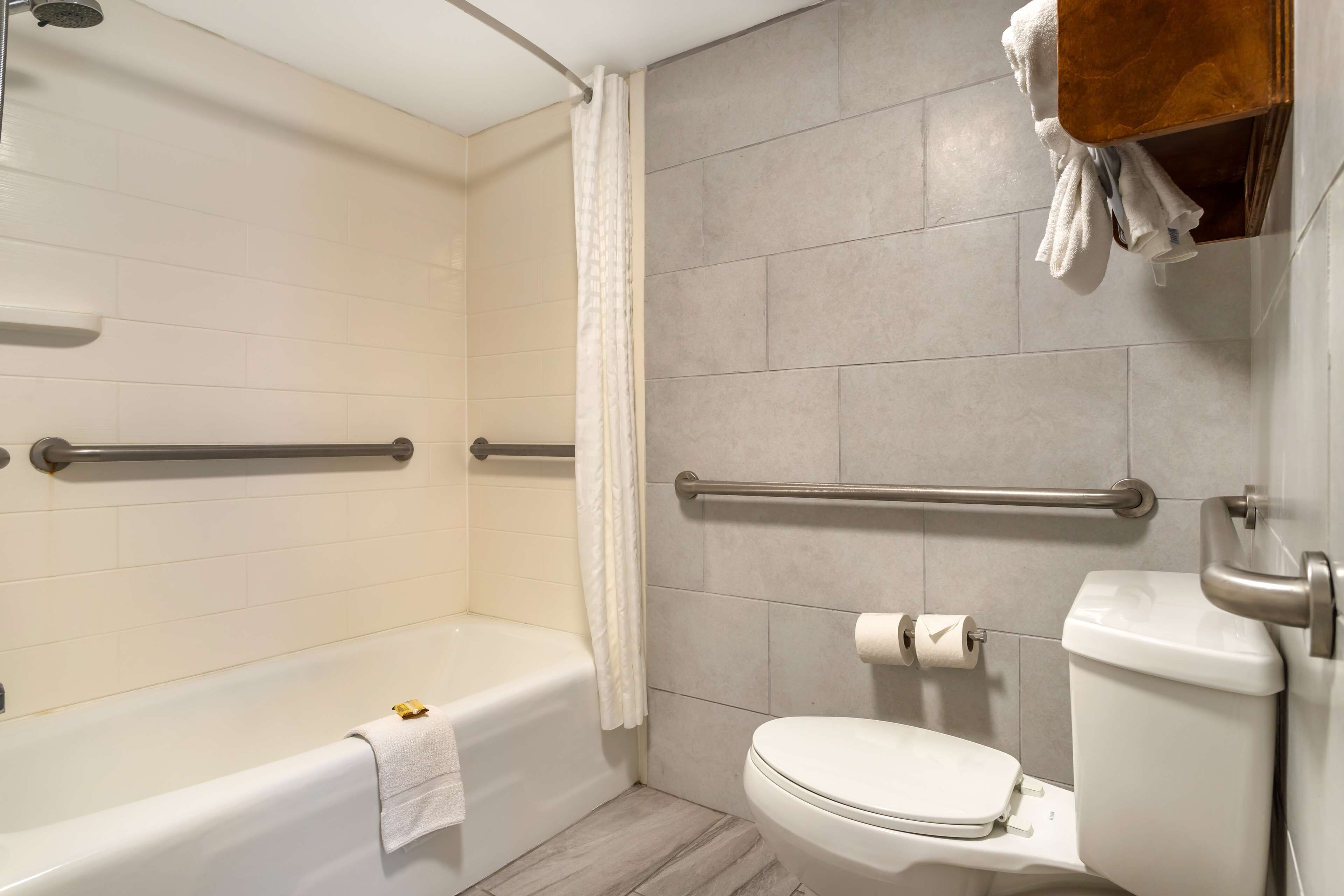 standard room, 2 queen beds, accessible, refrigerator & microwave (refrigerator & microwave) | bathroom | combined shower/bathtub, hydromassage showerhead, free toiletries