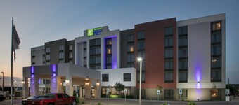 Holiday Inn Express Hotel & Suites DFW Airport South by IHG