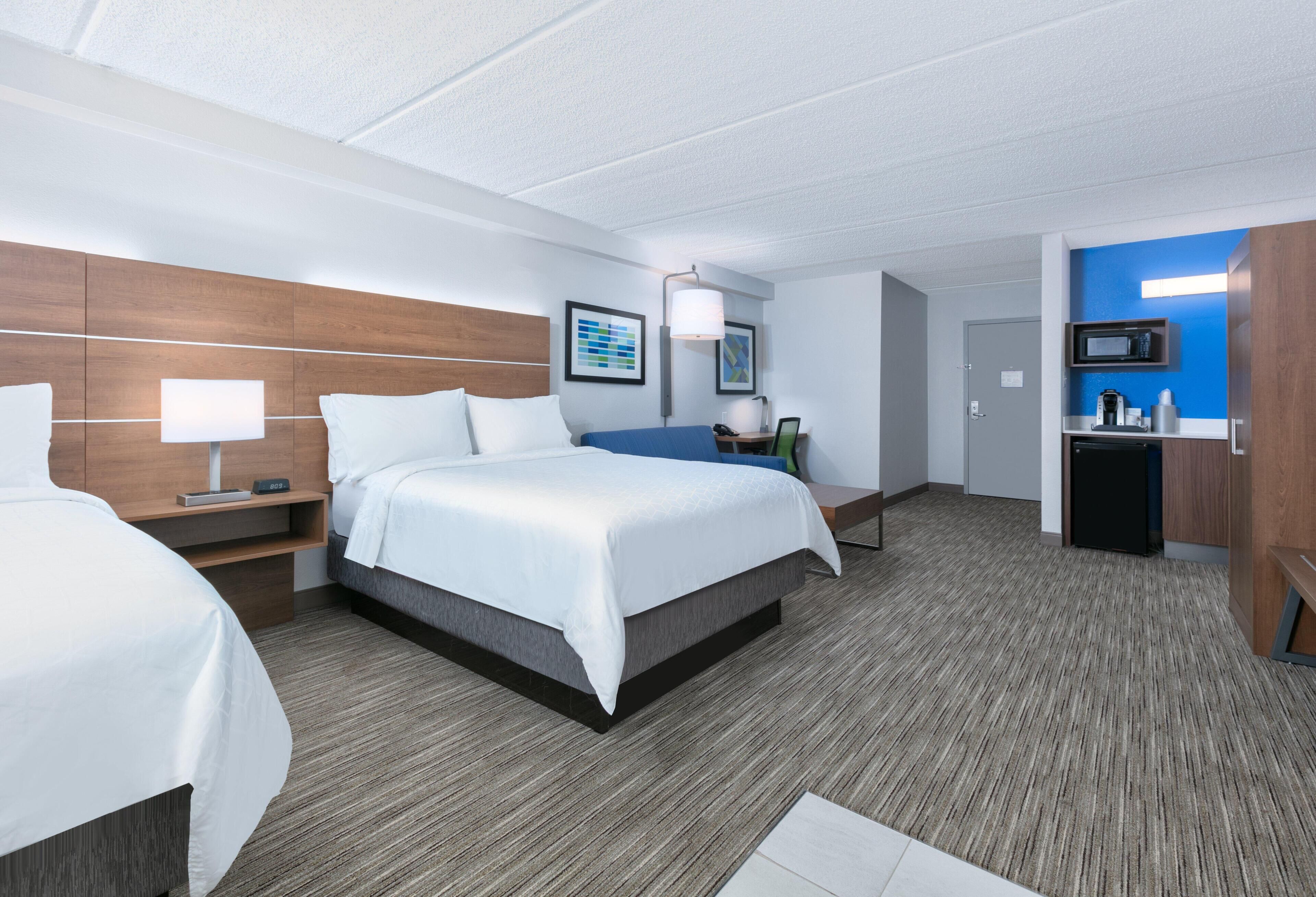 In-room safe, desk, laptop workspace, blackout curtains