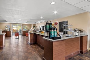 Free daily continental breakfast