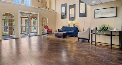 Quality Suites Irving-Las Colinas
