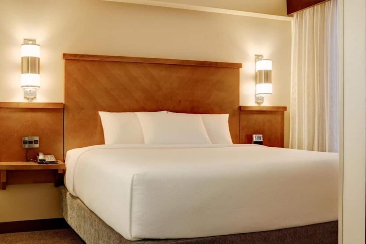 In-room safe, desk, blackout drapes, iron/ironing board