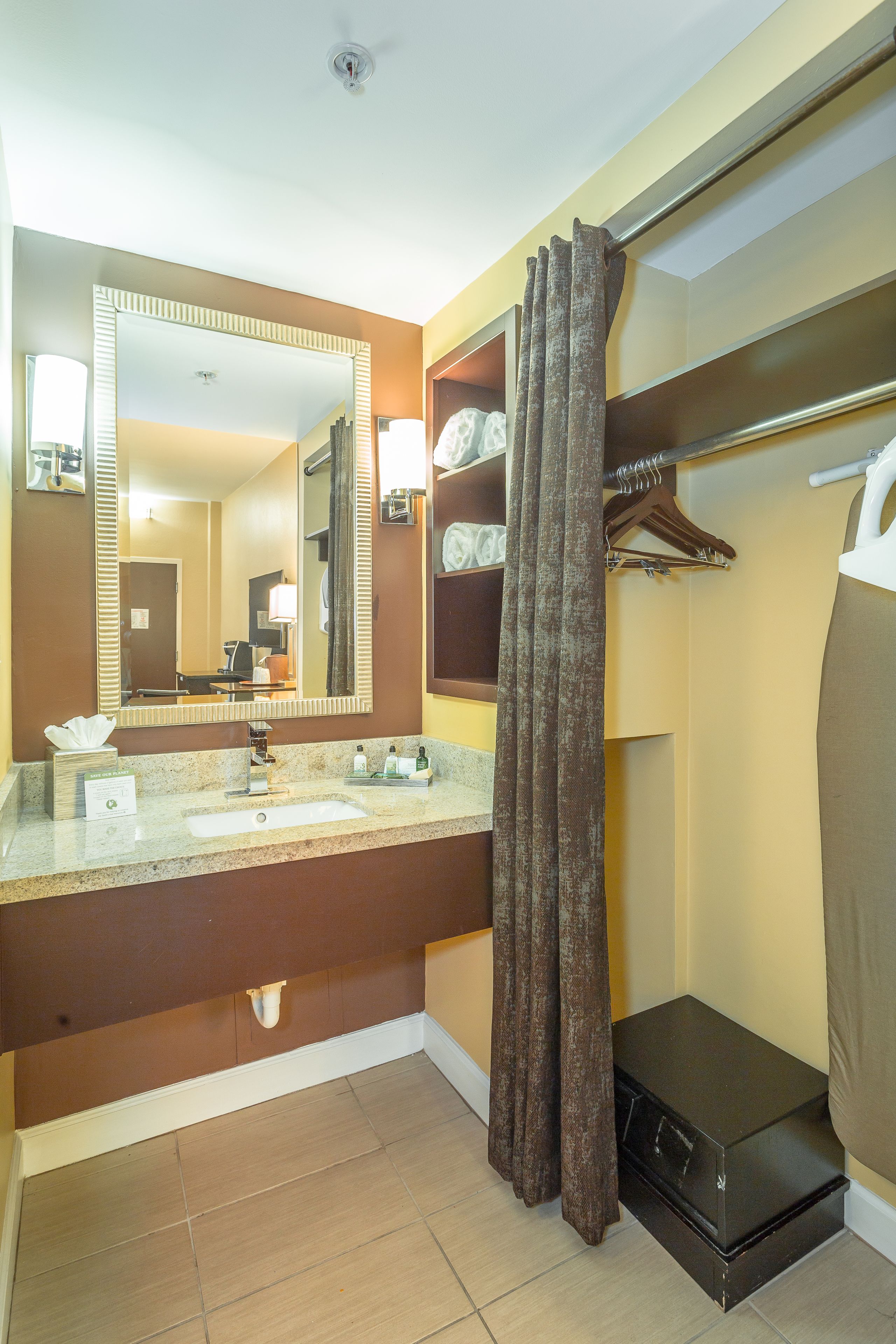 Photo - Inn at the Peachtrees, an Ascend Collection Hotel
