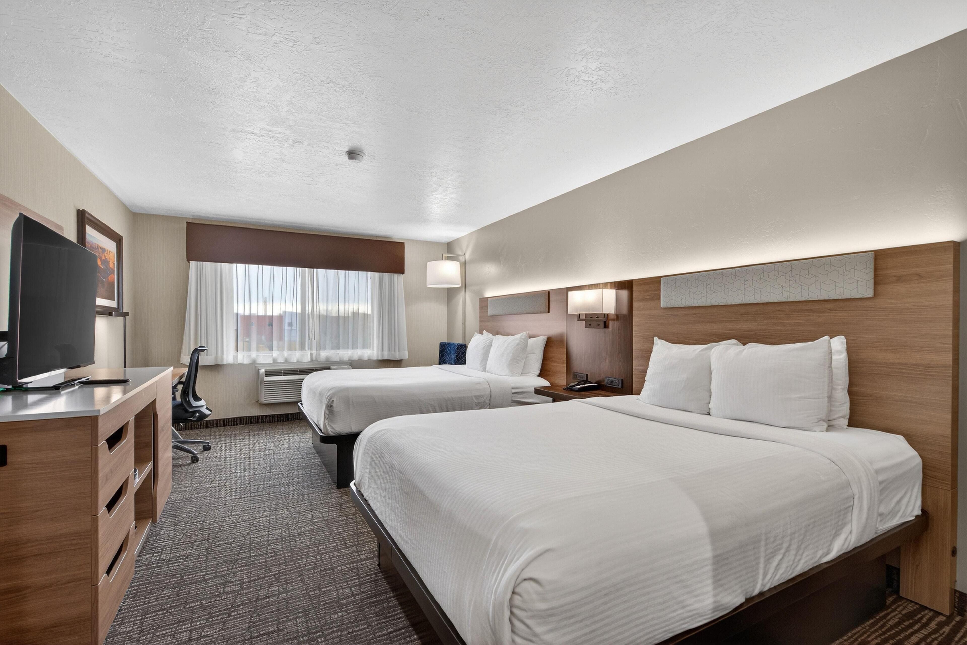 Pillowtop beds, in-room safe, desk, iron/ironing board