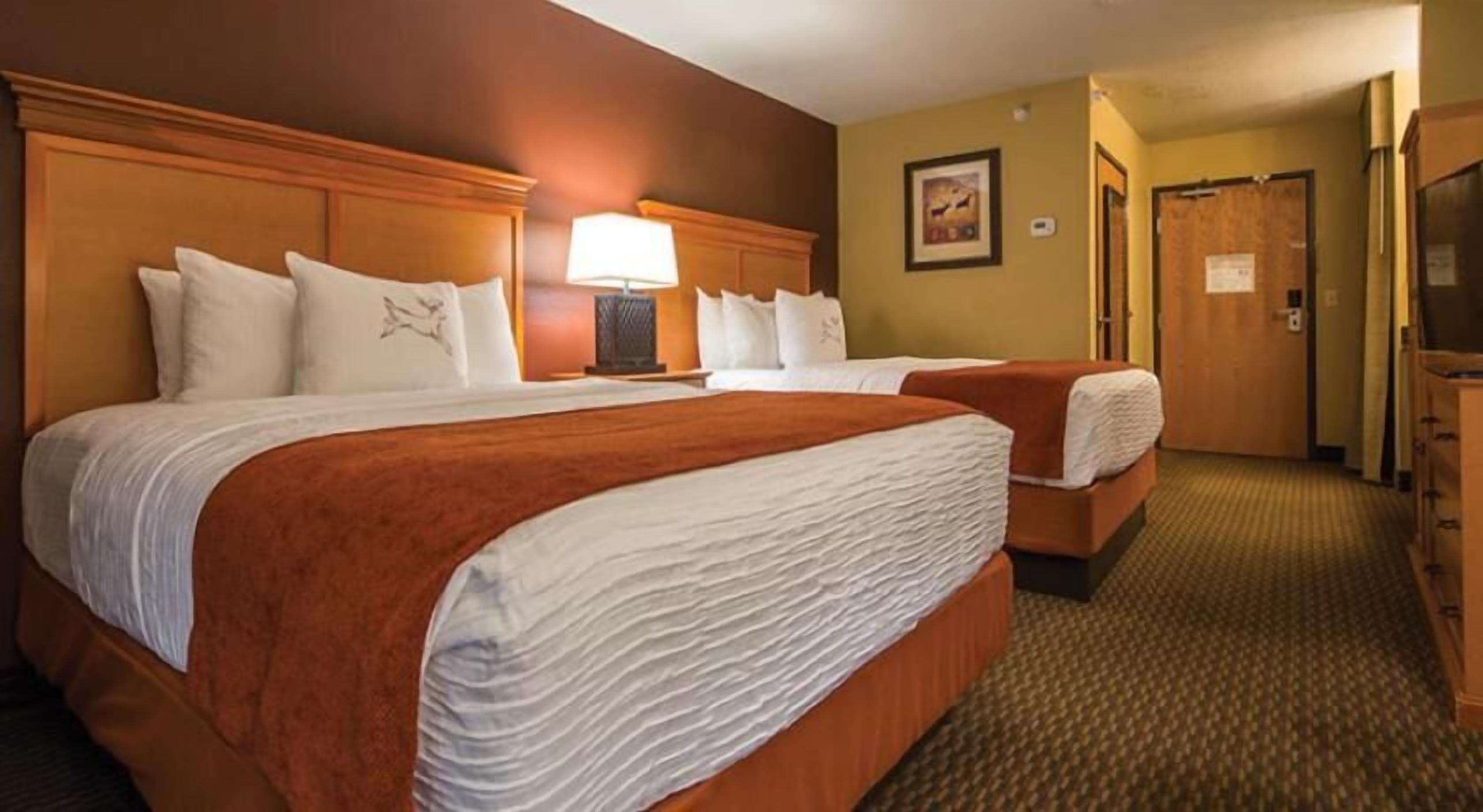 Desk, iron/ironing board, free cots/infant beds, free WiFi