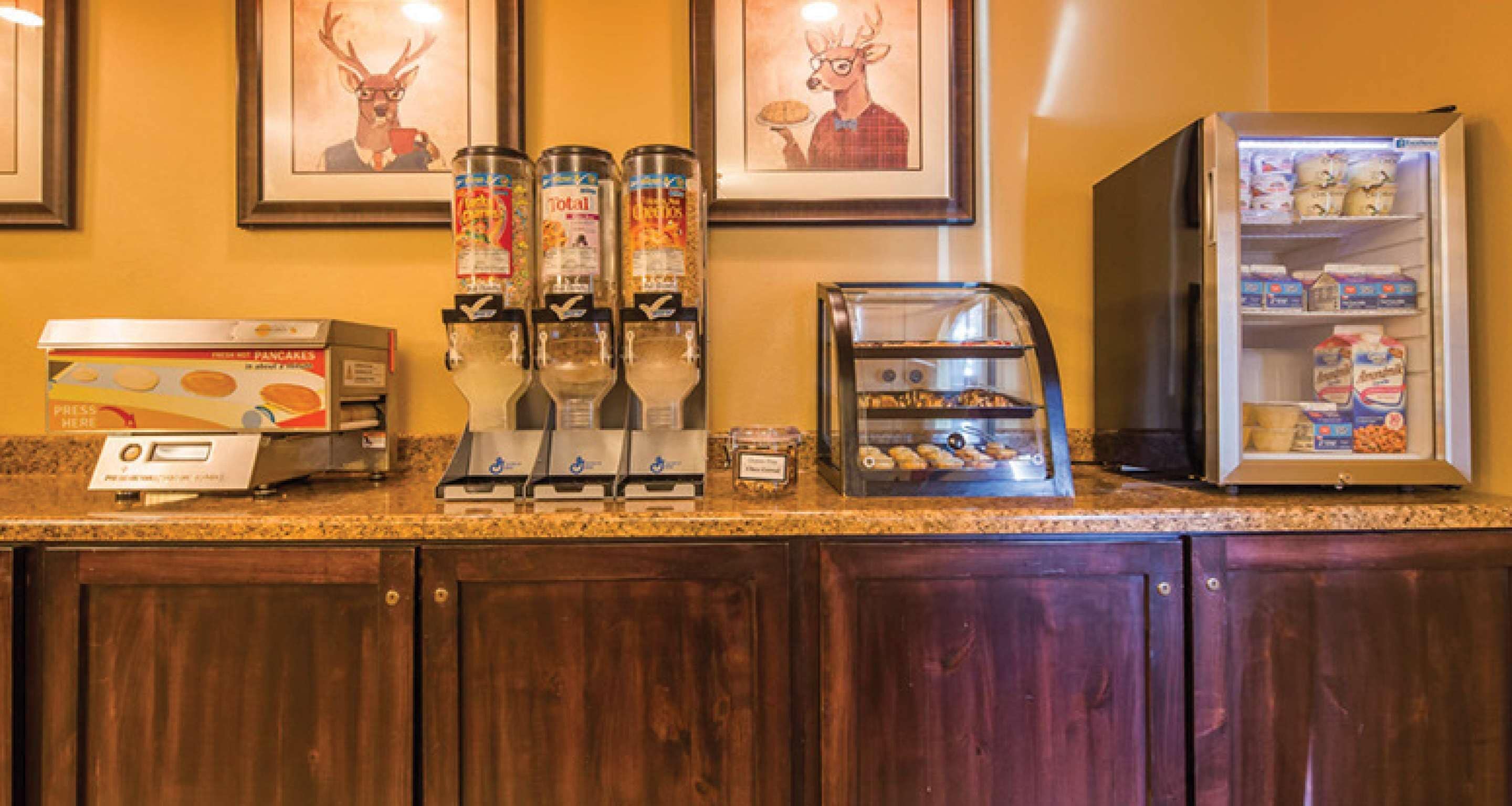 free daily full breakfast