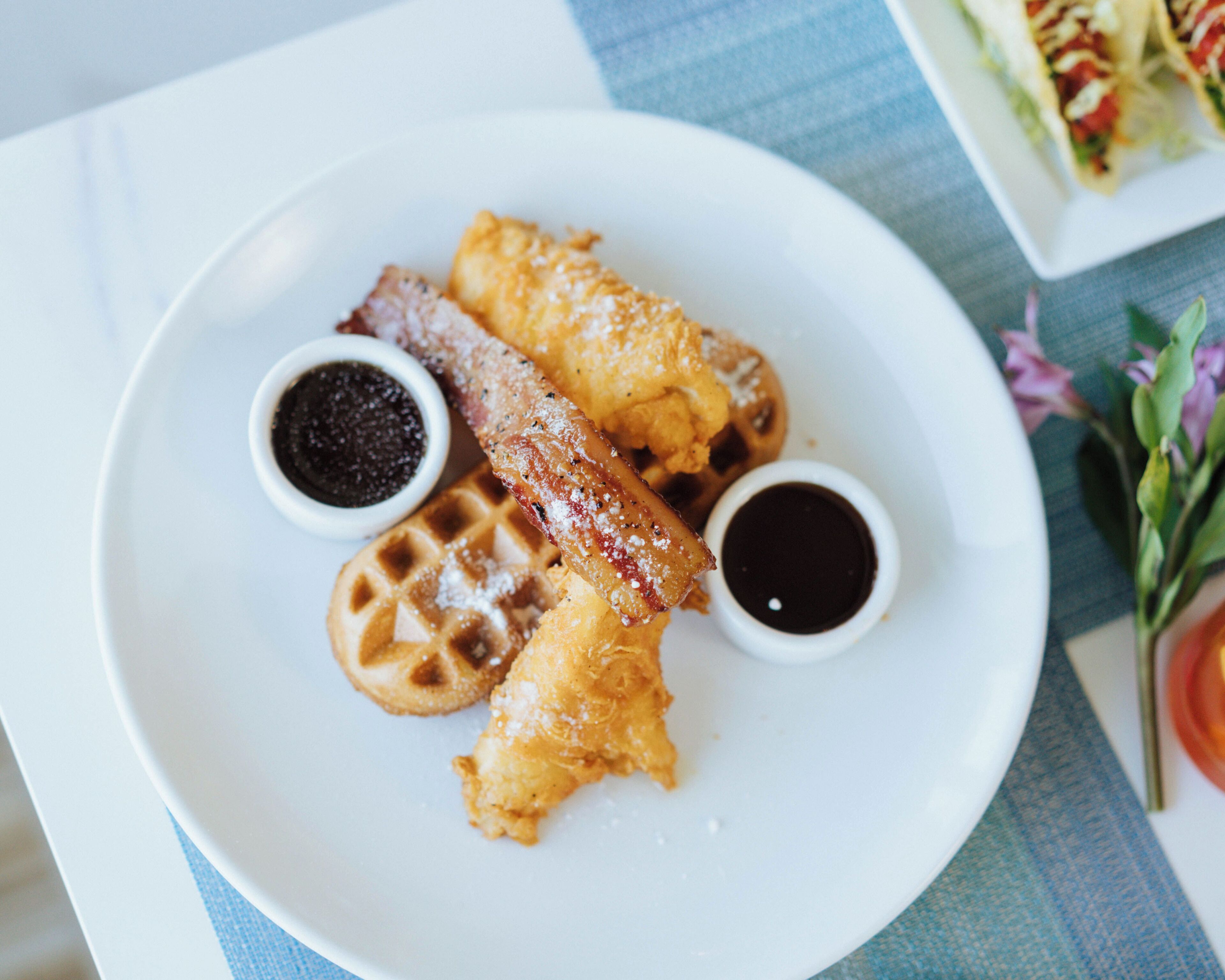 daily cooked-to-order breakfast for a fee