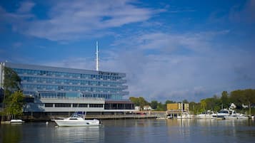 บริเวณภายนอก