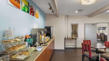 Free buffet breakfast