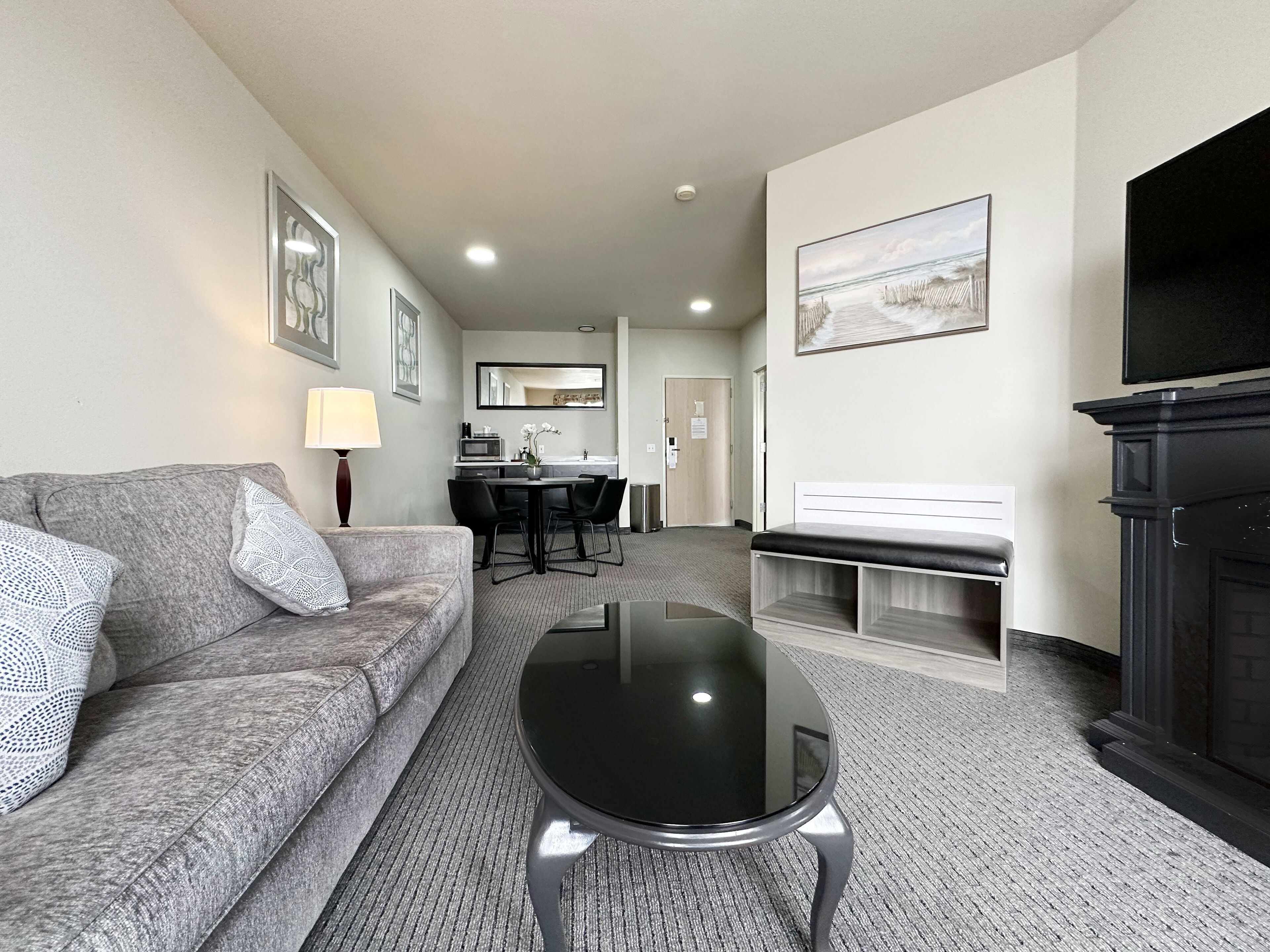 deluxe suite with ocean view | living area | led tv