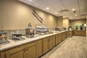 Free daily continental breakfast