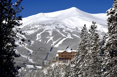 Exterior. The Lodge at Breckenridge
