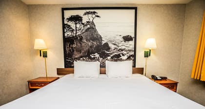 Pelican Inn Monterey