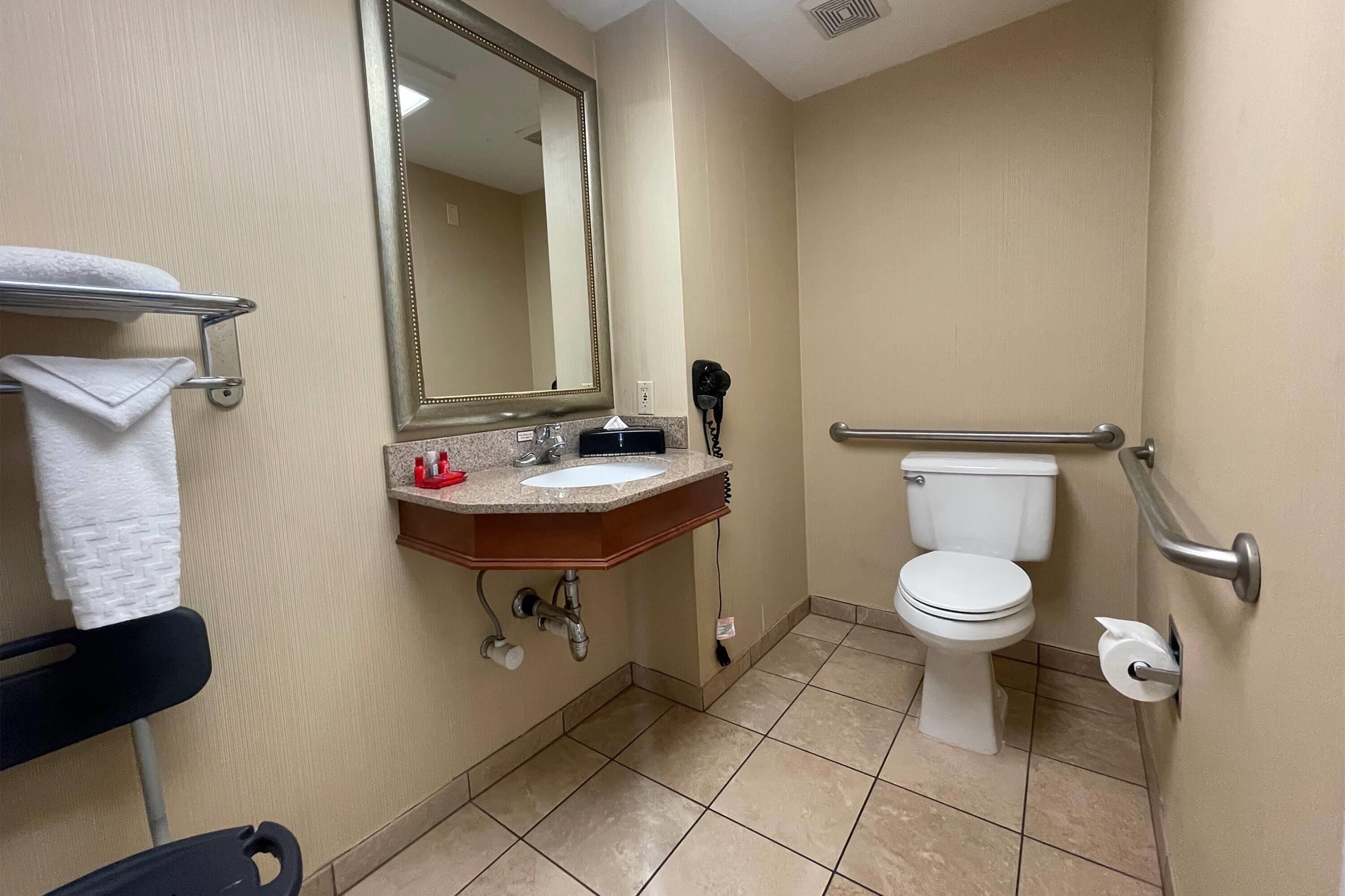 Baño para personas con discapacidad