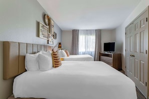 Suite, Plusieurs lits, non-fumeur (Wet Bar) | 1 chambre, literie de qualité, lit avec matelas à plateau-coussin