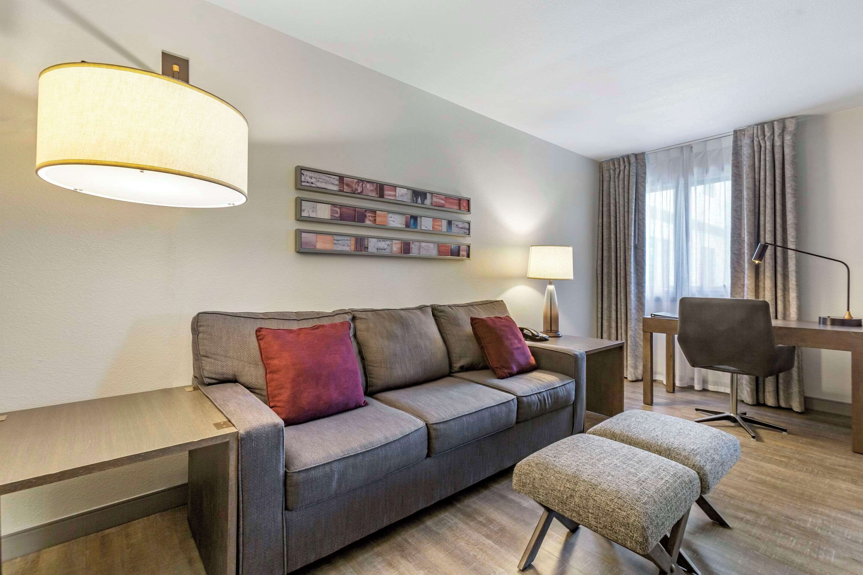 1 Schlafzimmer, hochwertige Bettwaren, Pillowtop-Betten, Minibar