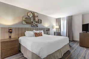 Suite, 1 King-Bett und Schlafsofa, Nichtraucher (Wet Bar)