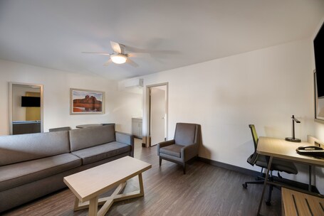GreenTree Inn Sedona - Image 52