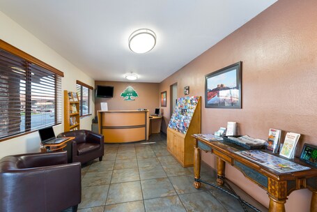 GreenTree Inn Sedona - Image 23