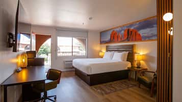 1 habitación, ropa de cama de alta calidad y escritorio