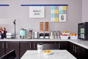 Free daily cooked-to-order breakfast 